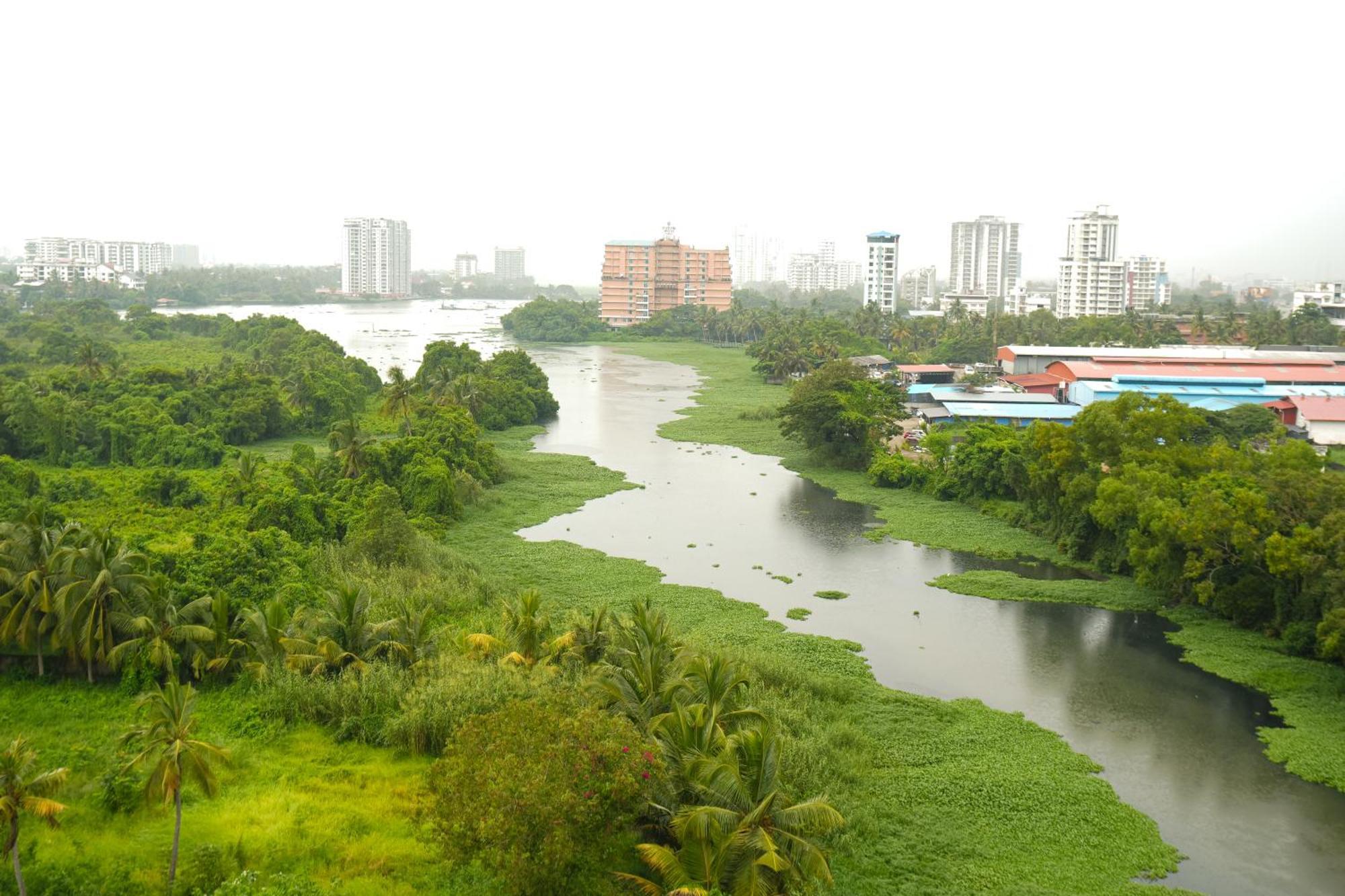 The Artiste, Kochi, A Tribute Portfolio By Marriott Hotel Екстериор снимка