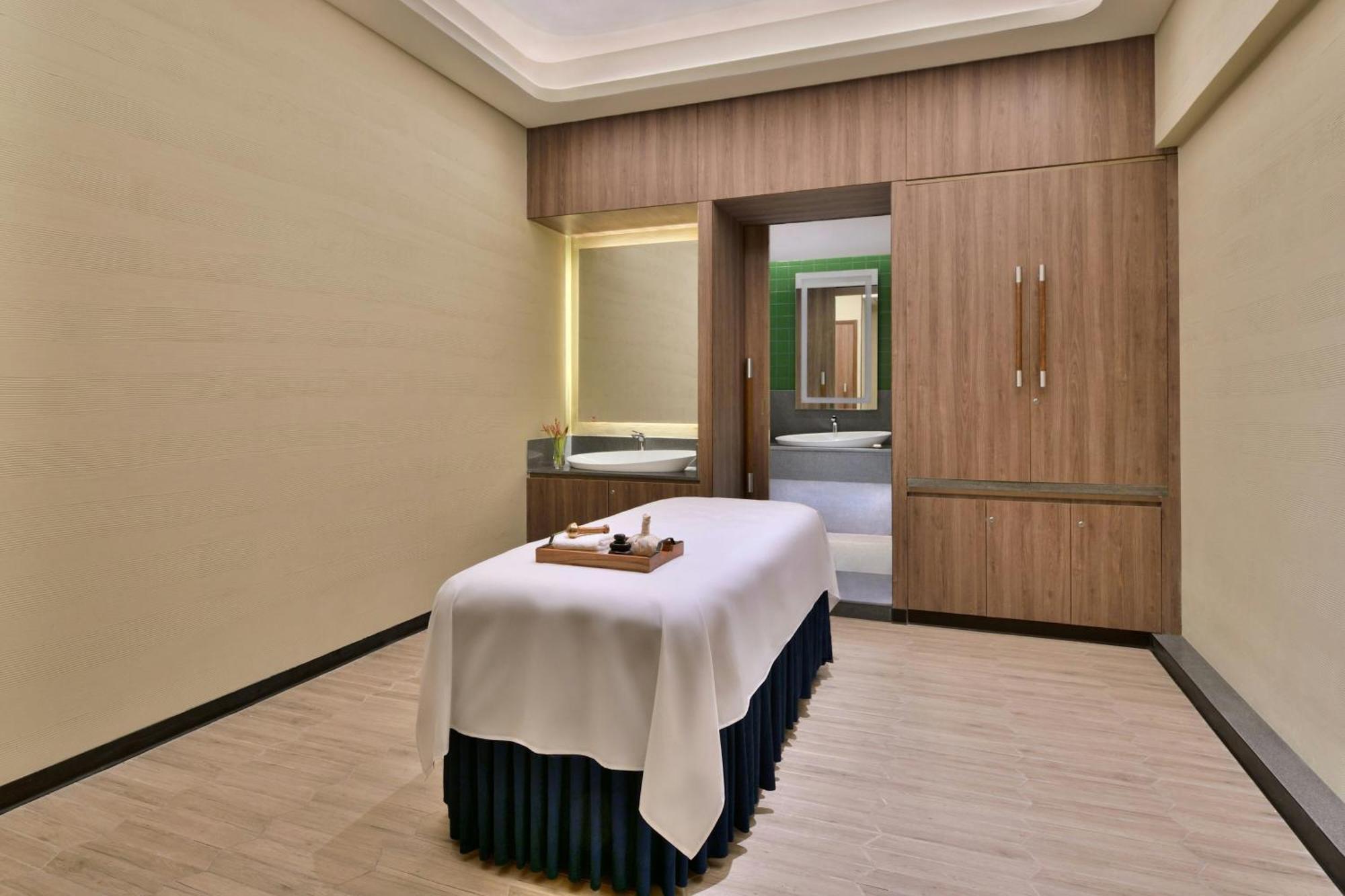 The Artiste, Kochi, A Tribute Portfolio By Marriott Hotel Екстериор снимка
