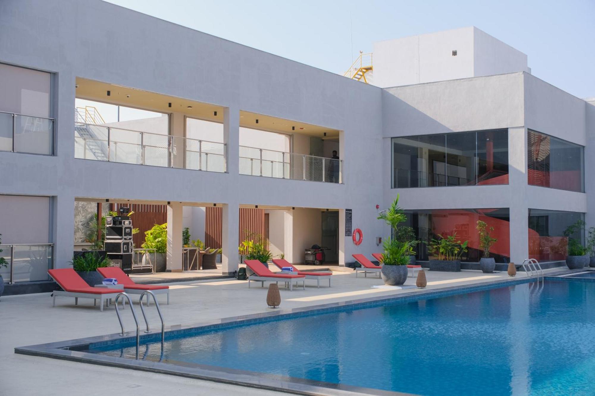 The Artiste, Kochi, A Tribute Portfolio By Marriott Hotel Екстериор снимка